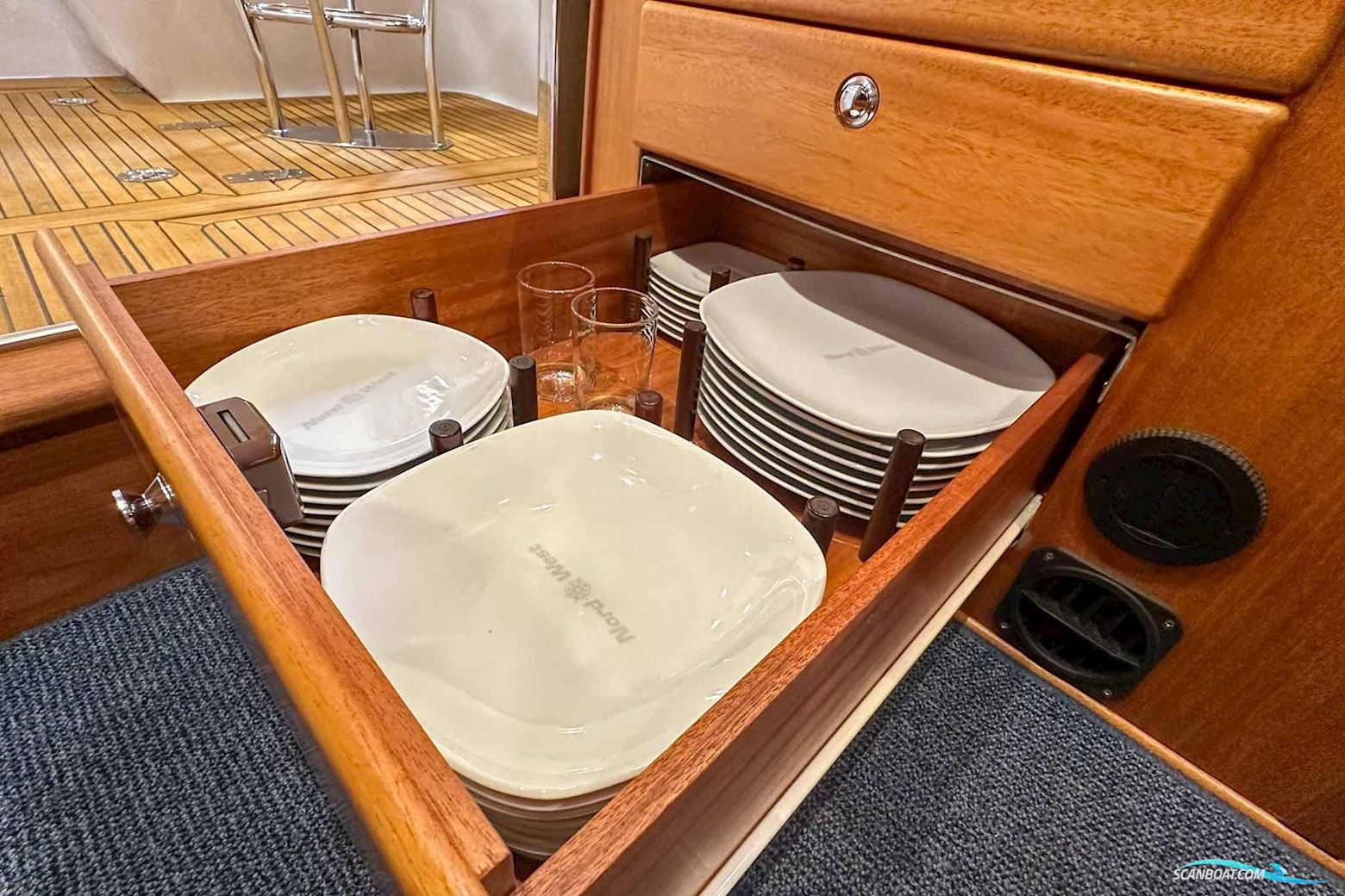 Nord West 420 Flybridge