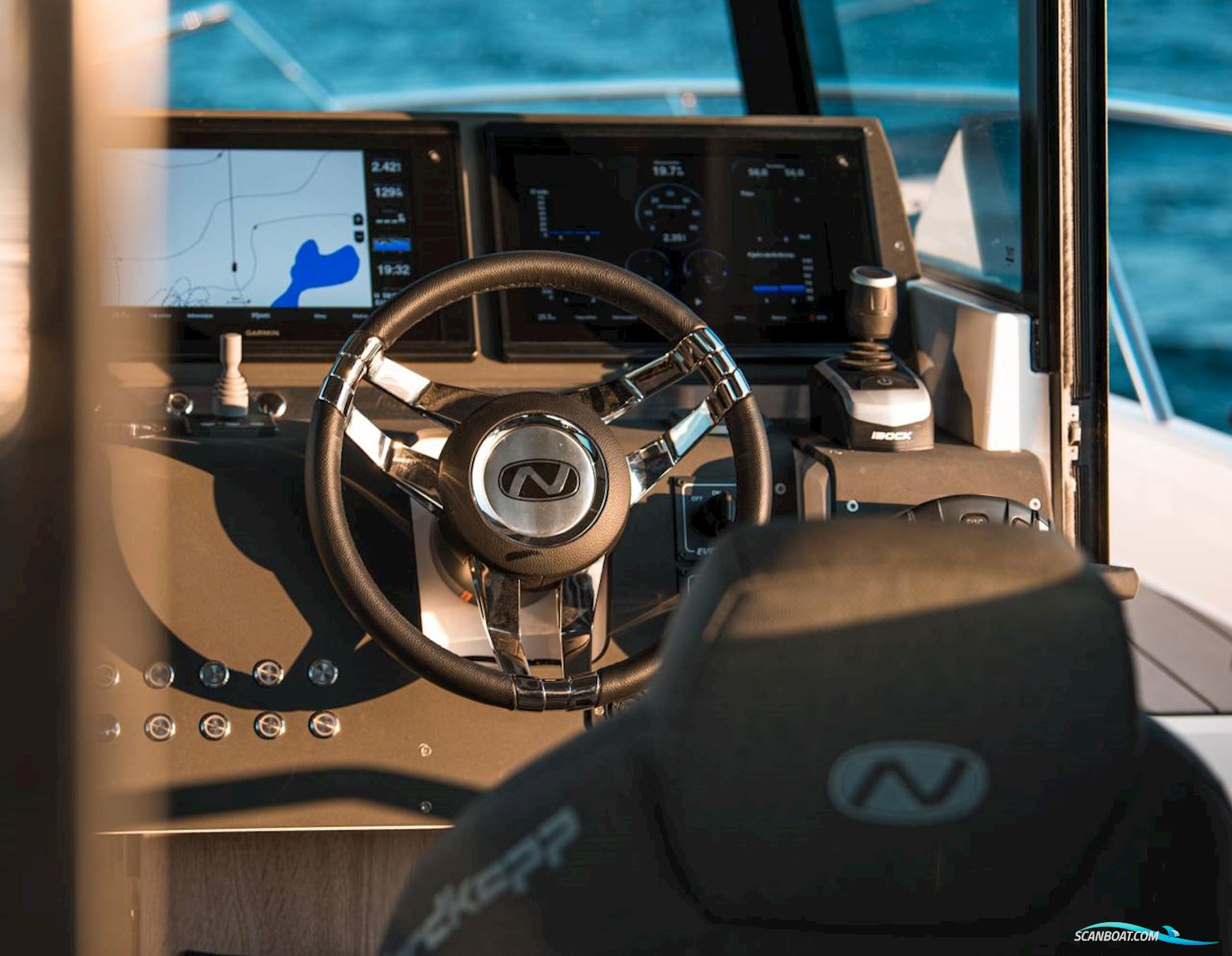 Nordkapp Coupe 905 - Twin F150 Des Yamaha/Udstyr