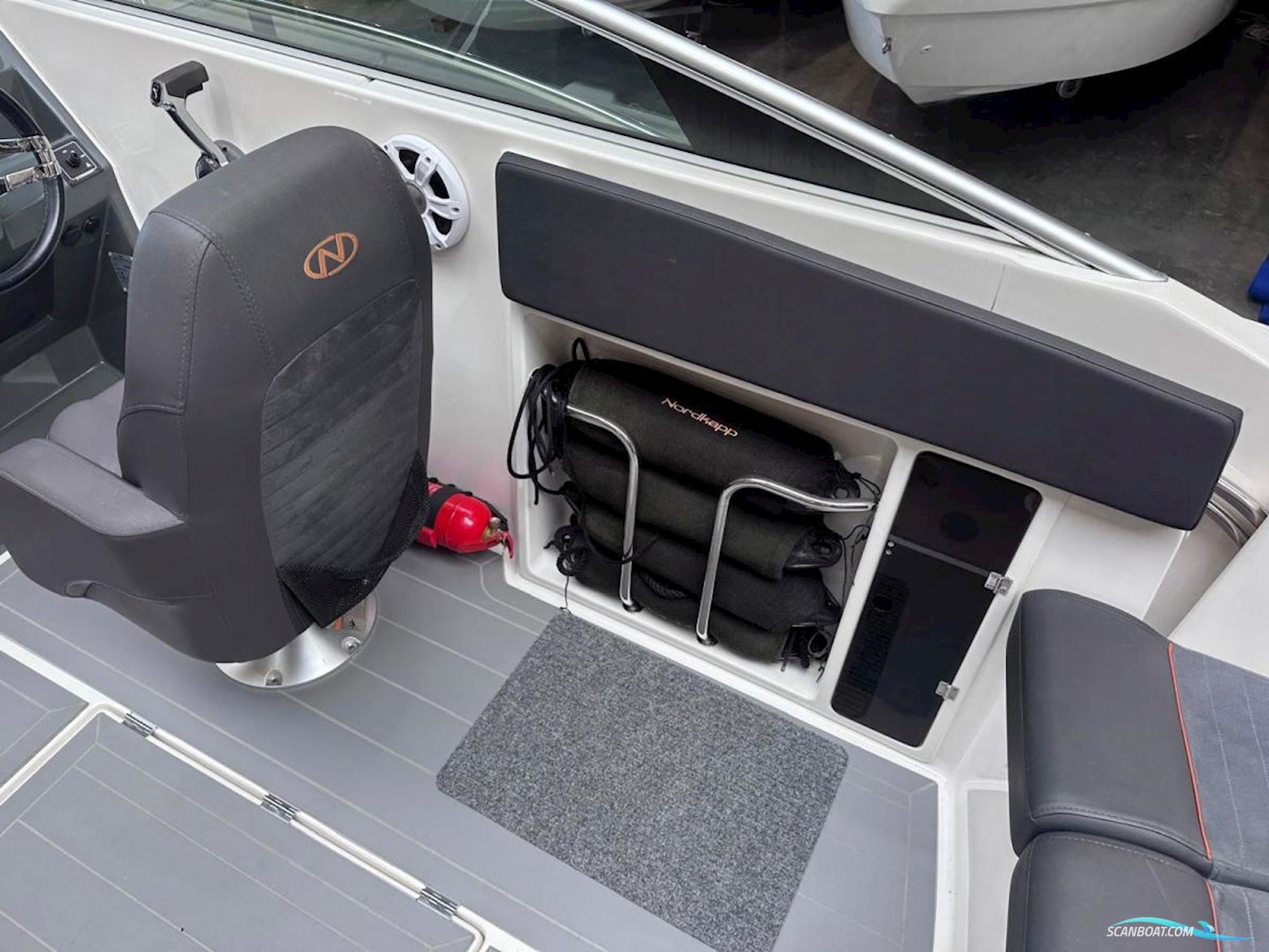 Nordkapp Noblesse 655