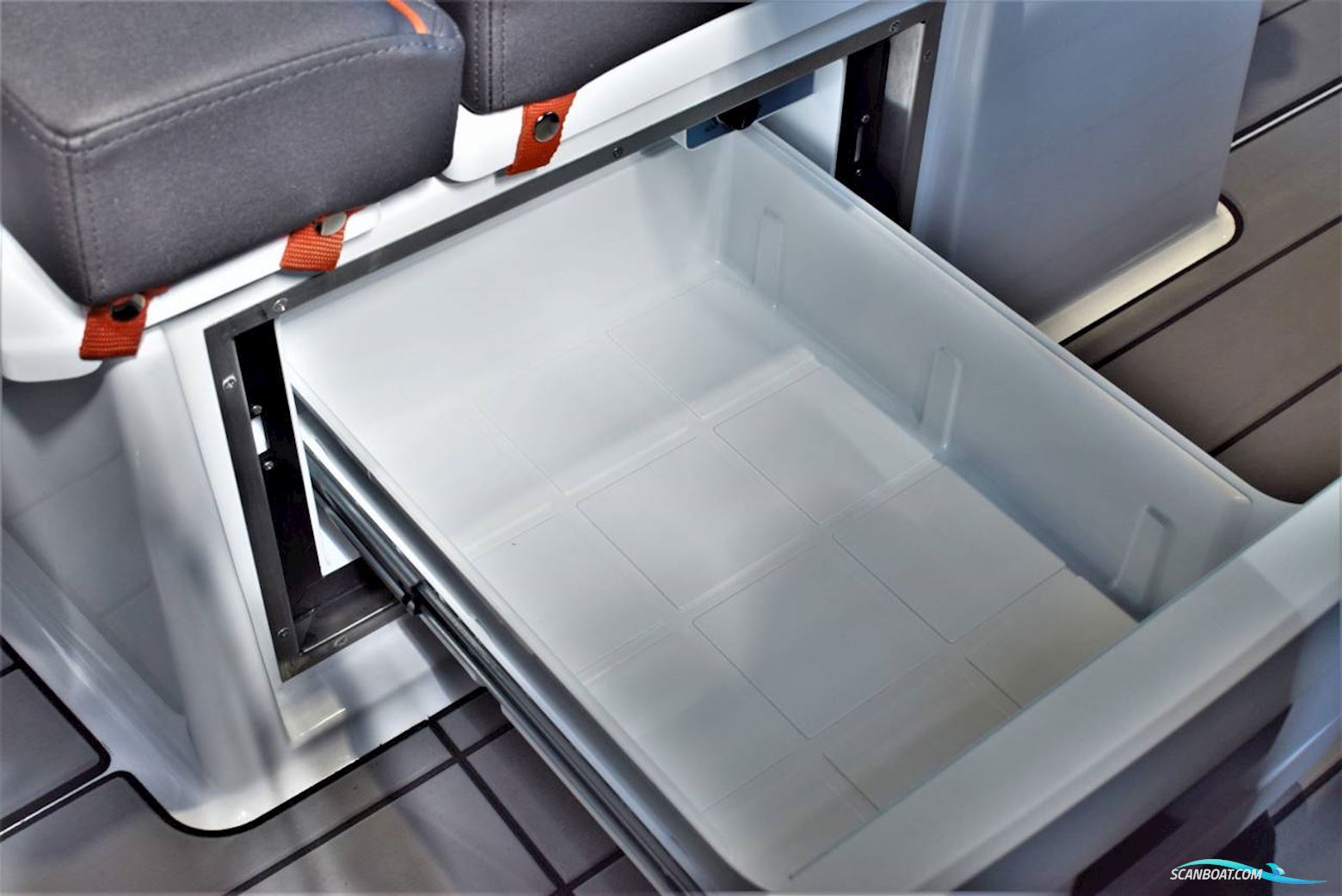 Nordkapp Noblesse 720 - Yamaha 200 HK/Udstyr