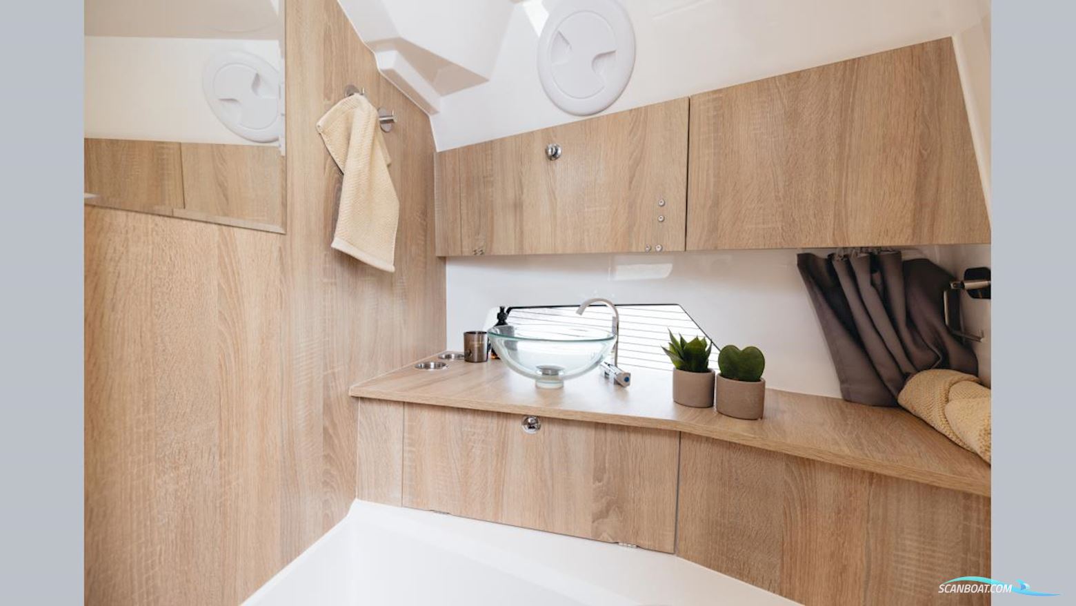 NORDKAPP NOBLESSE 830