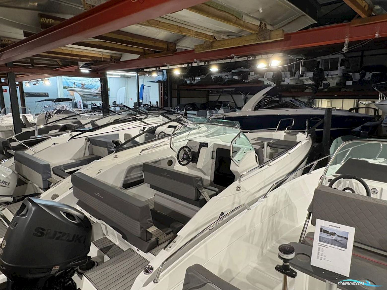 NorthMaster 645 open