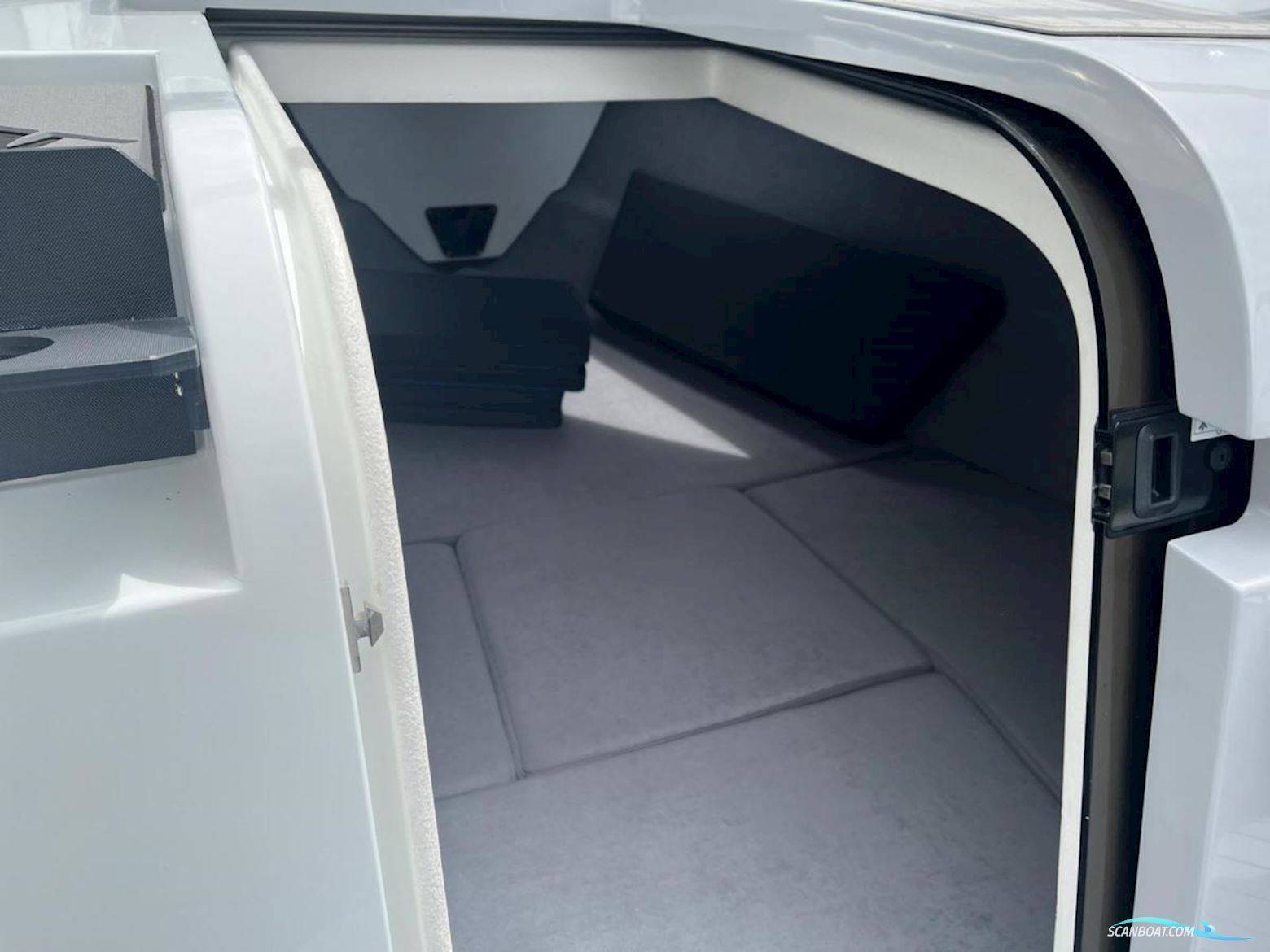 Northmaster 685 Cruiser Cabin