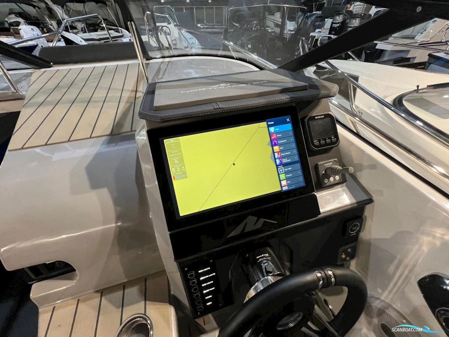 NorthMaster 760 Cruiser. Dit schip is aanwezig op de Suzuki stand van hiswa te water 2026.