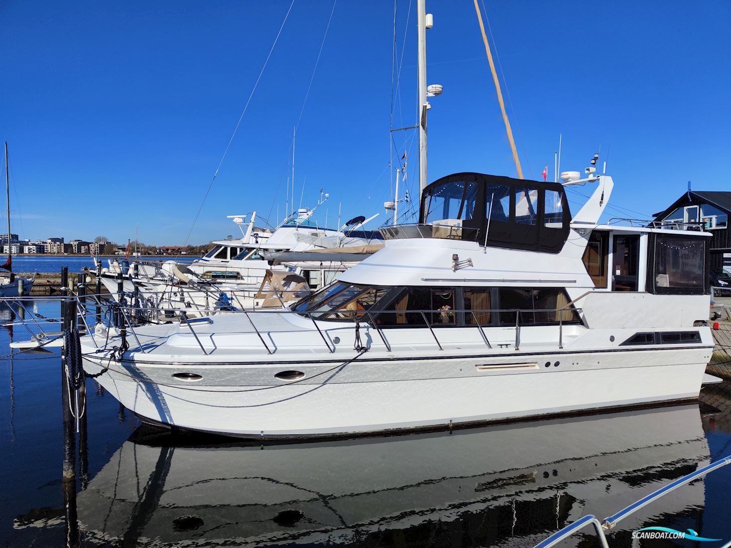 Nova Sundecker Trawler 44 Motorboot 1989, mit Volvo Penta Tamd 61A motor, Dänemark