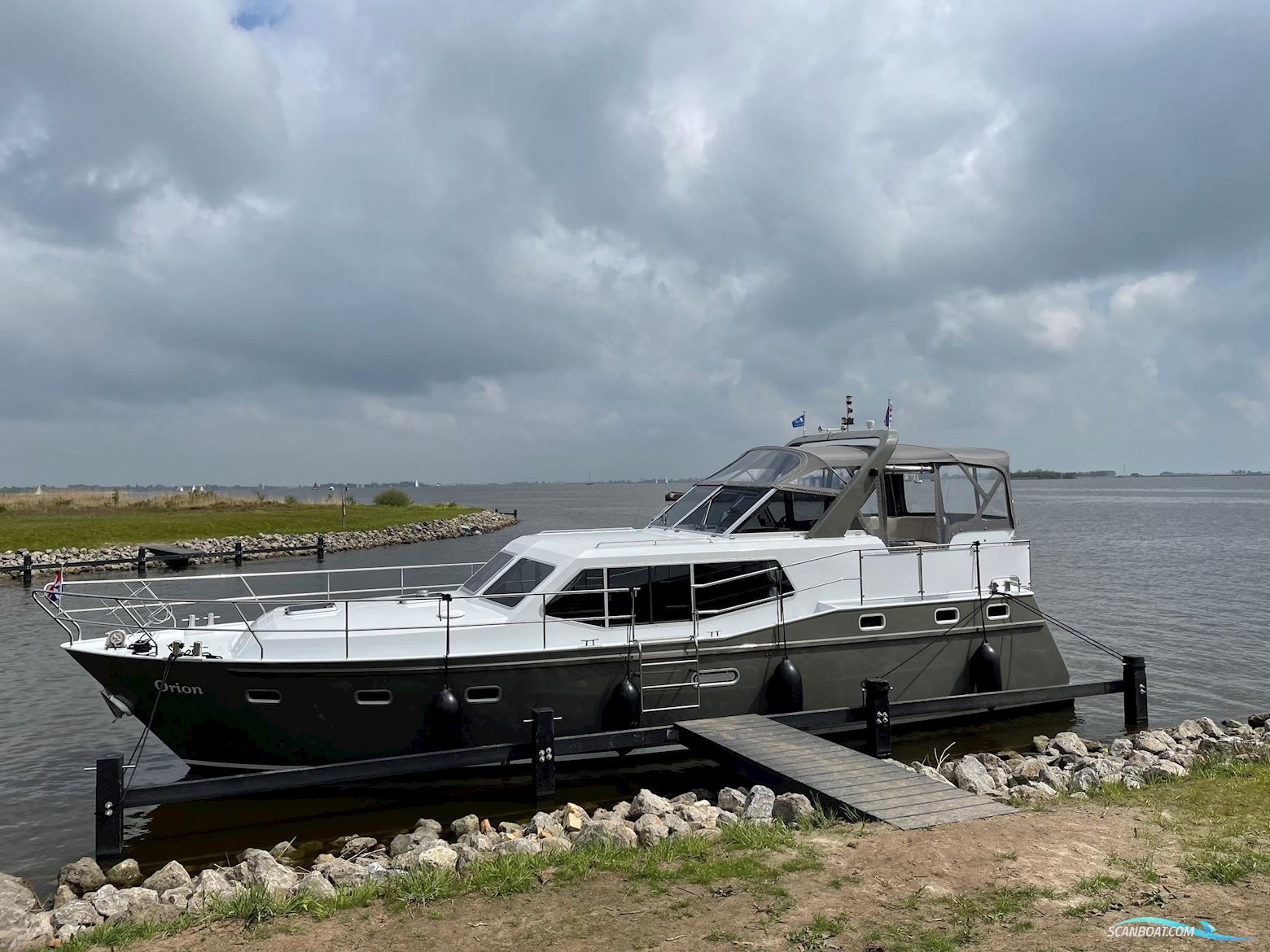 Nowee Novi 42 - Te Huur 2-8 Personen Motorboot 2001, mit Iveco motor, Niederlande