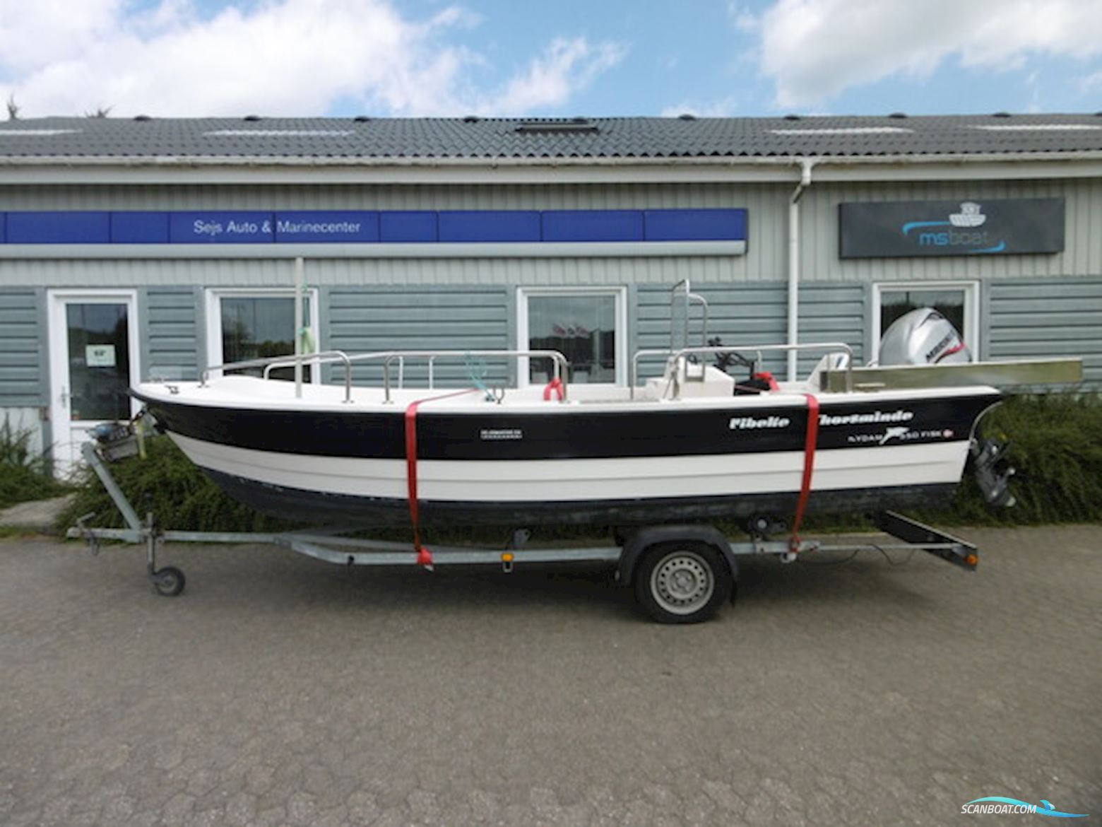 Nydam 550 Fisk m/50 hk 4-Takt