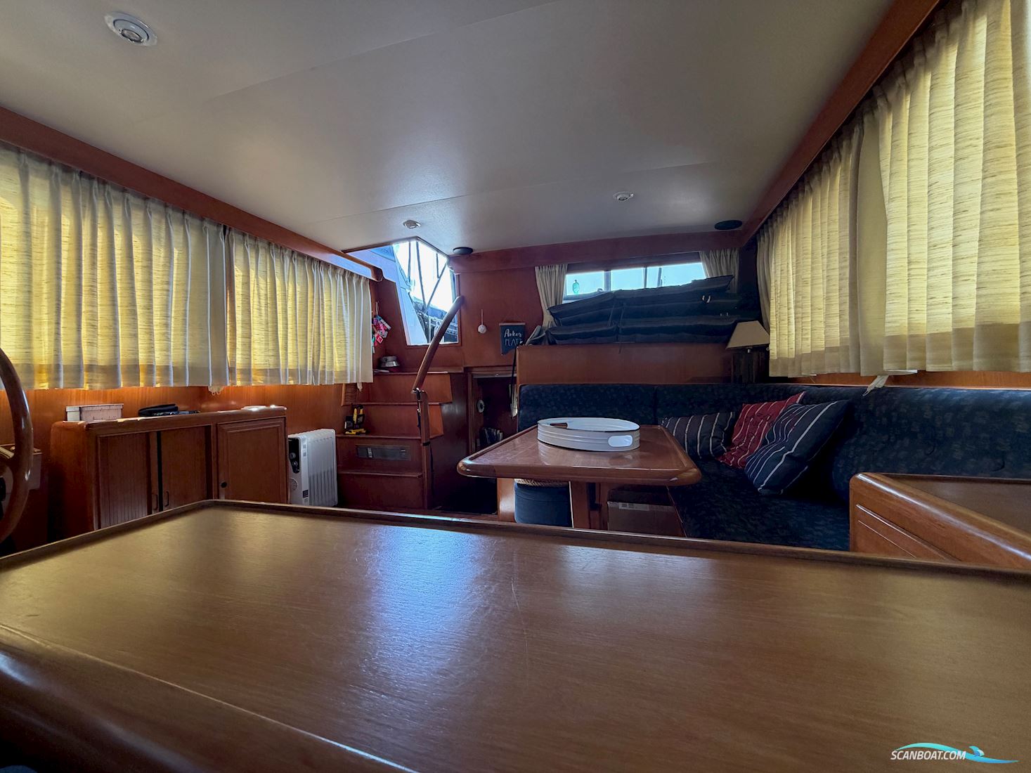 Ocean Alexander 39