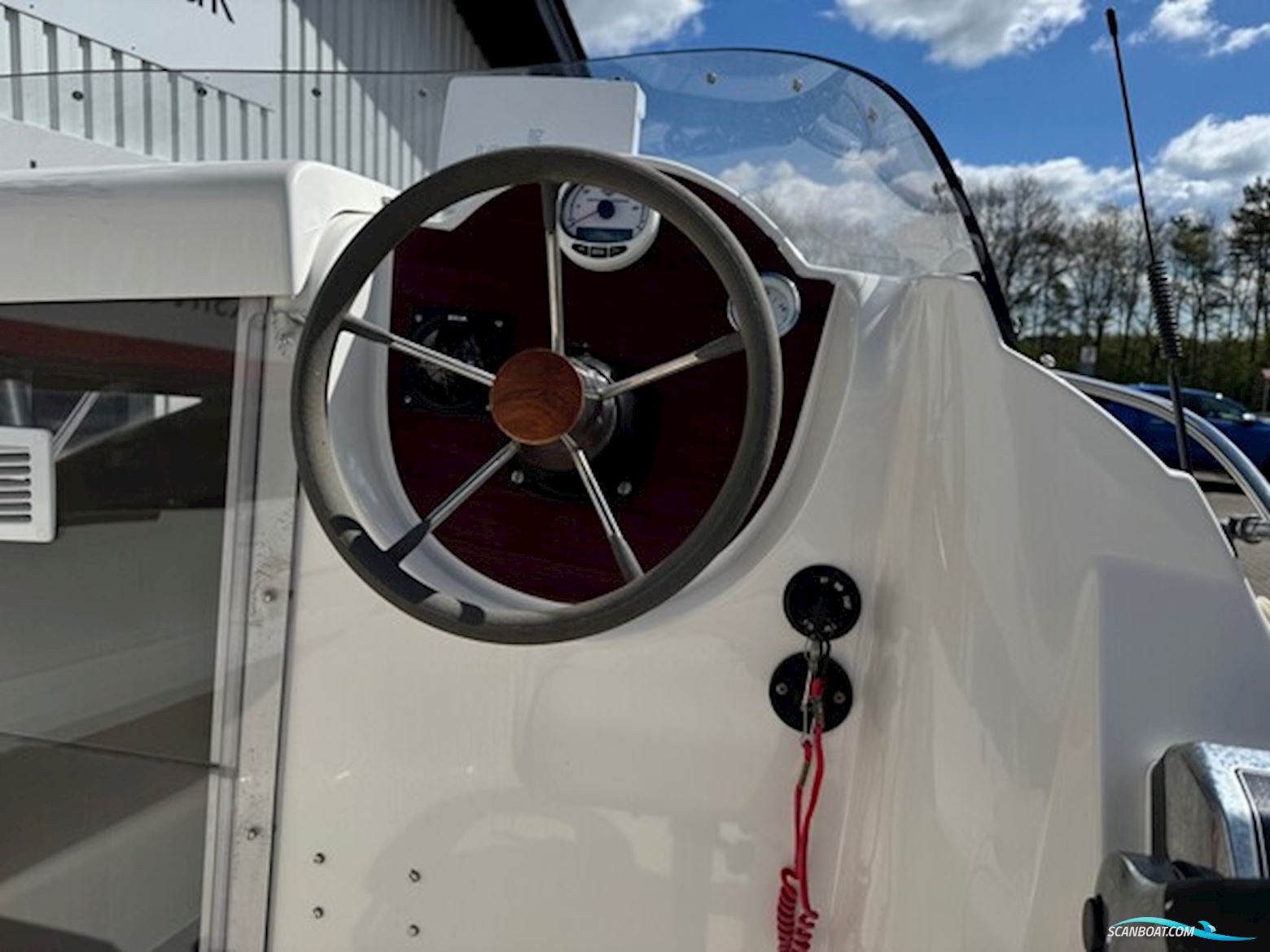 Ørnvik 510 Cruiser Med F60 Mariner-Efi og Nysynet Brenderup 1000 kg Trailer