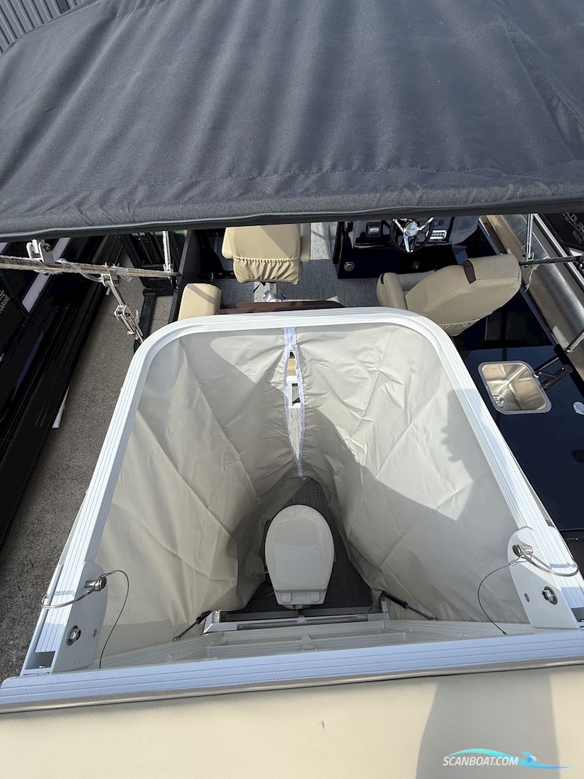 Old Lake Marine P19 Pontoon Pontonboot