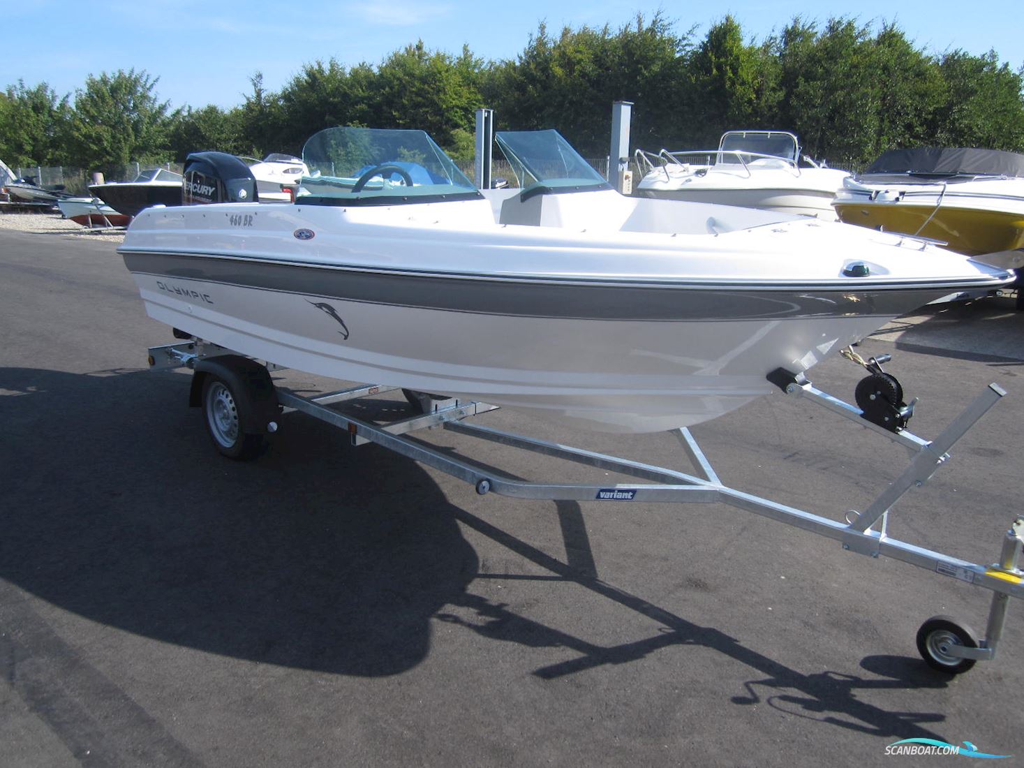 Olympic 460 Bowrider Motorboot 2023, mit Mercury F60 Elpt motor, Dänemark