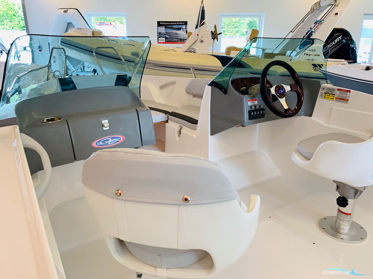 Olympic 520 Bowrider