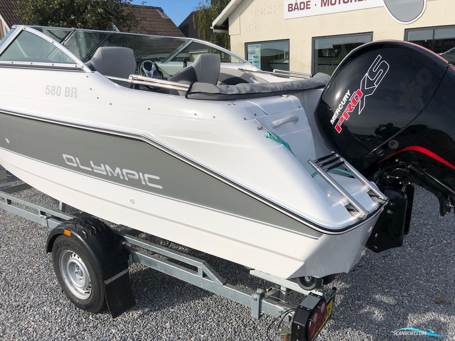 Olympic 580 Bowrider Med Mercury 115 hk CT