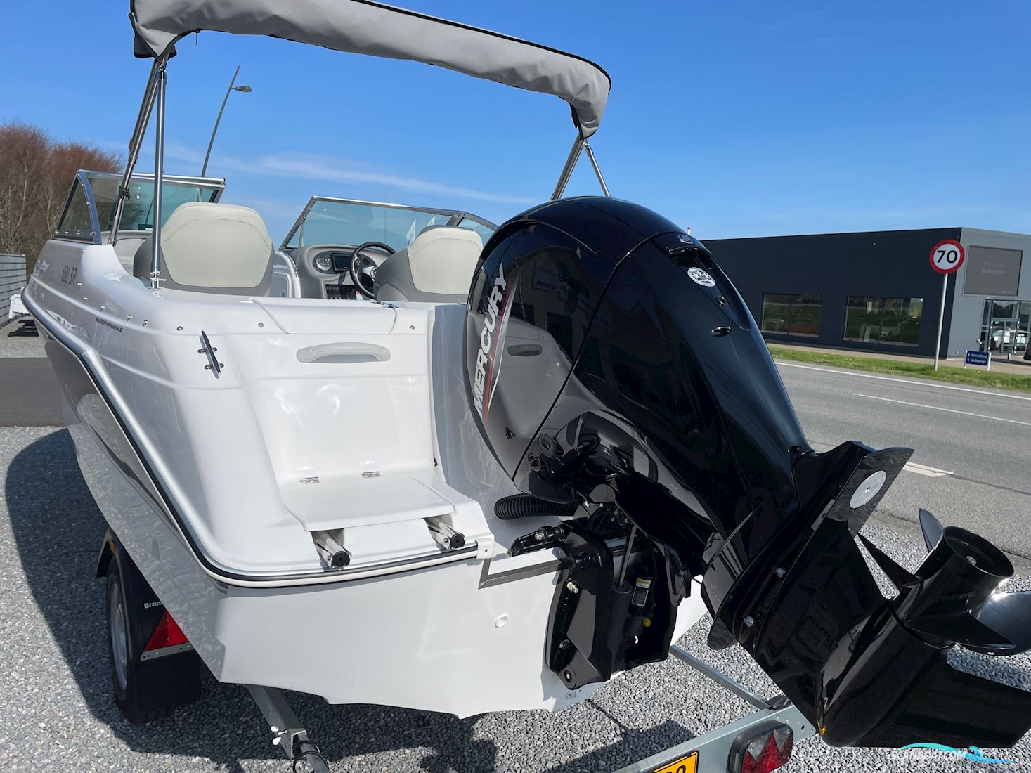 Olympic 580 Bowrider Med Mercury 115 hk CT