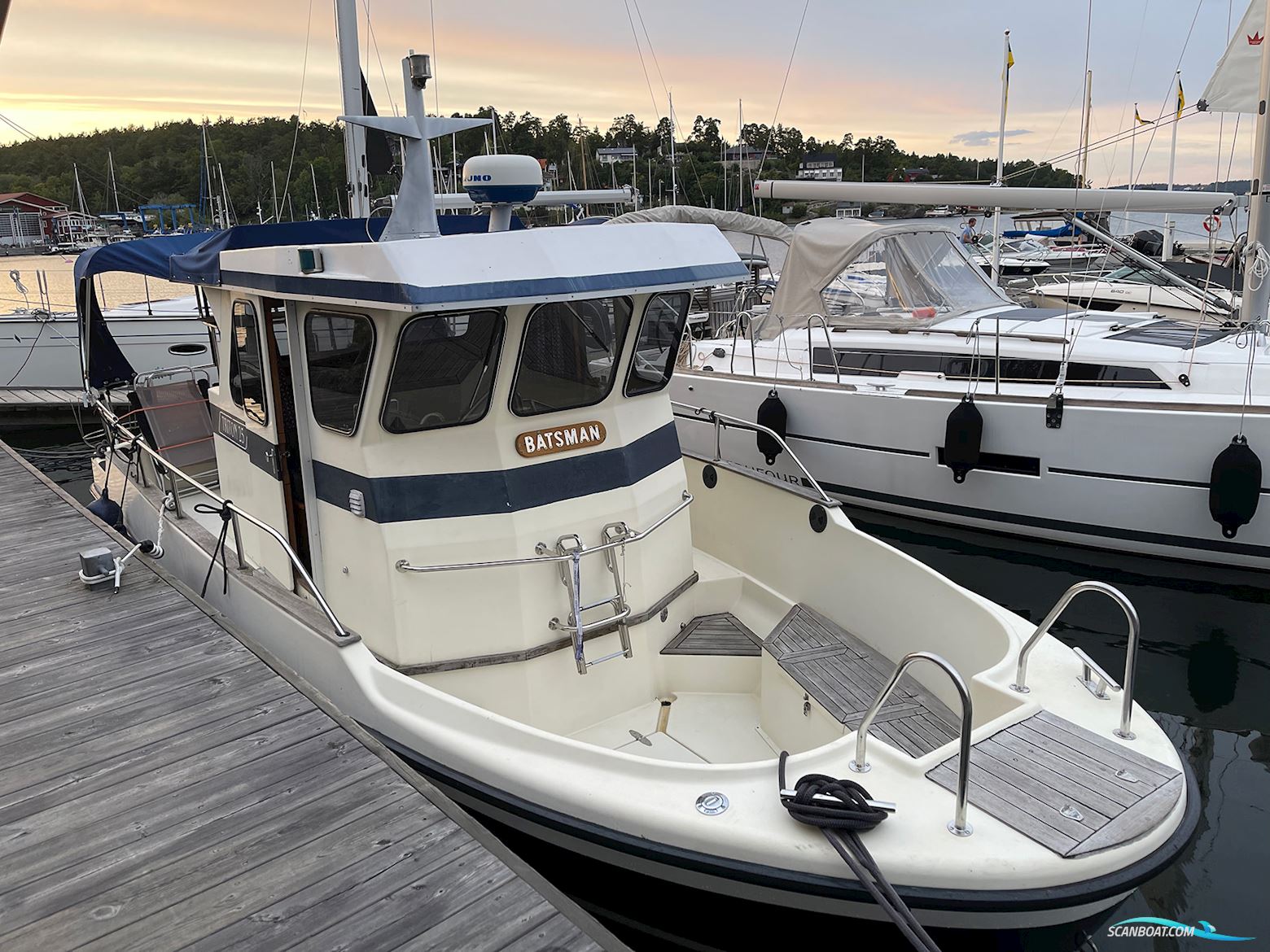 Other Motorboats (Should be Deleted) Triton 25 Motorboot 1997, mit Volvo Penta Kad 42 motor, Sweden