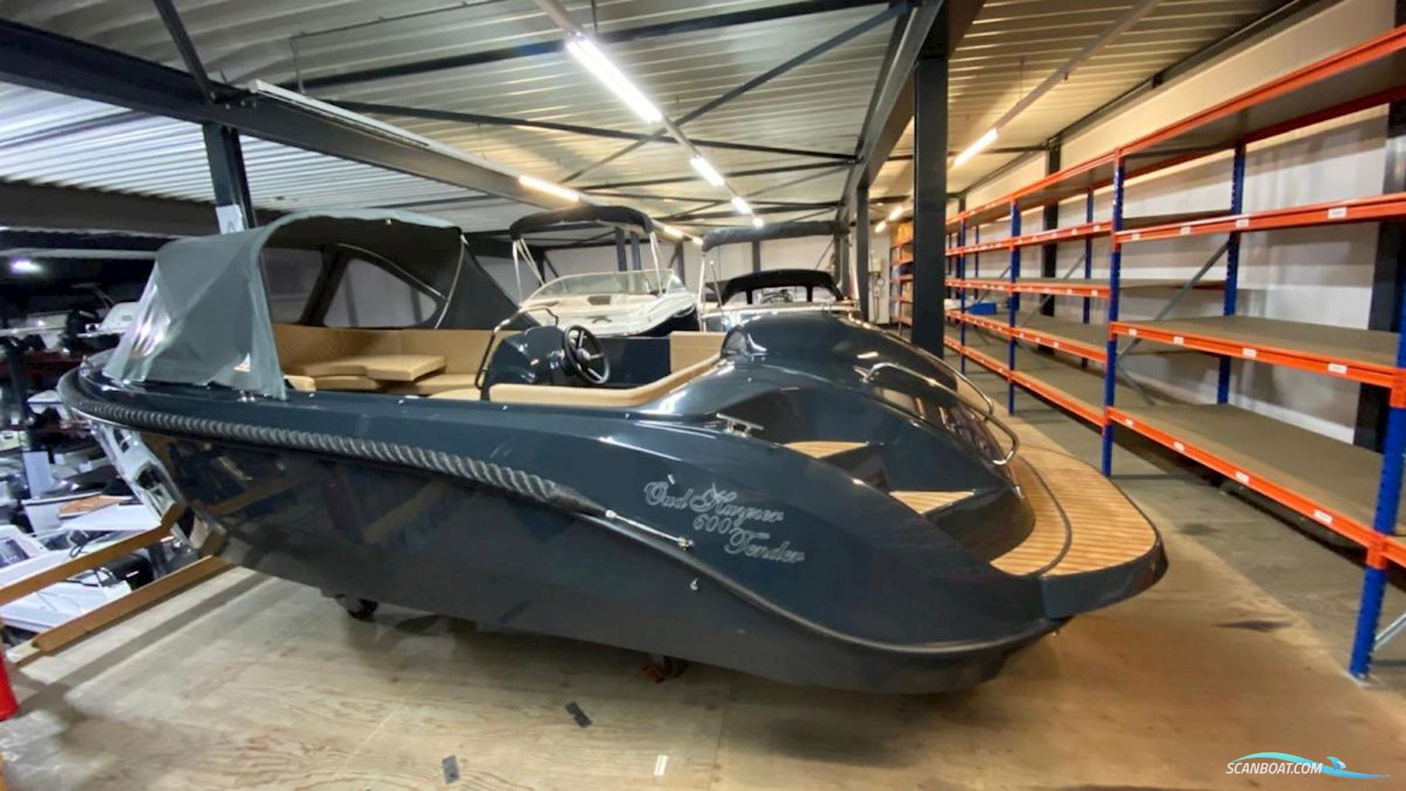 Oud Huijzer 600 Tender op voorraad!