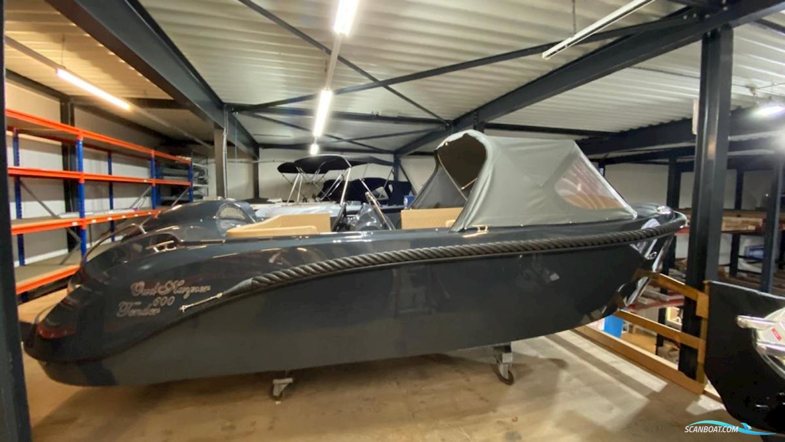 Oud Huijzer 600 Tender op voorraad!