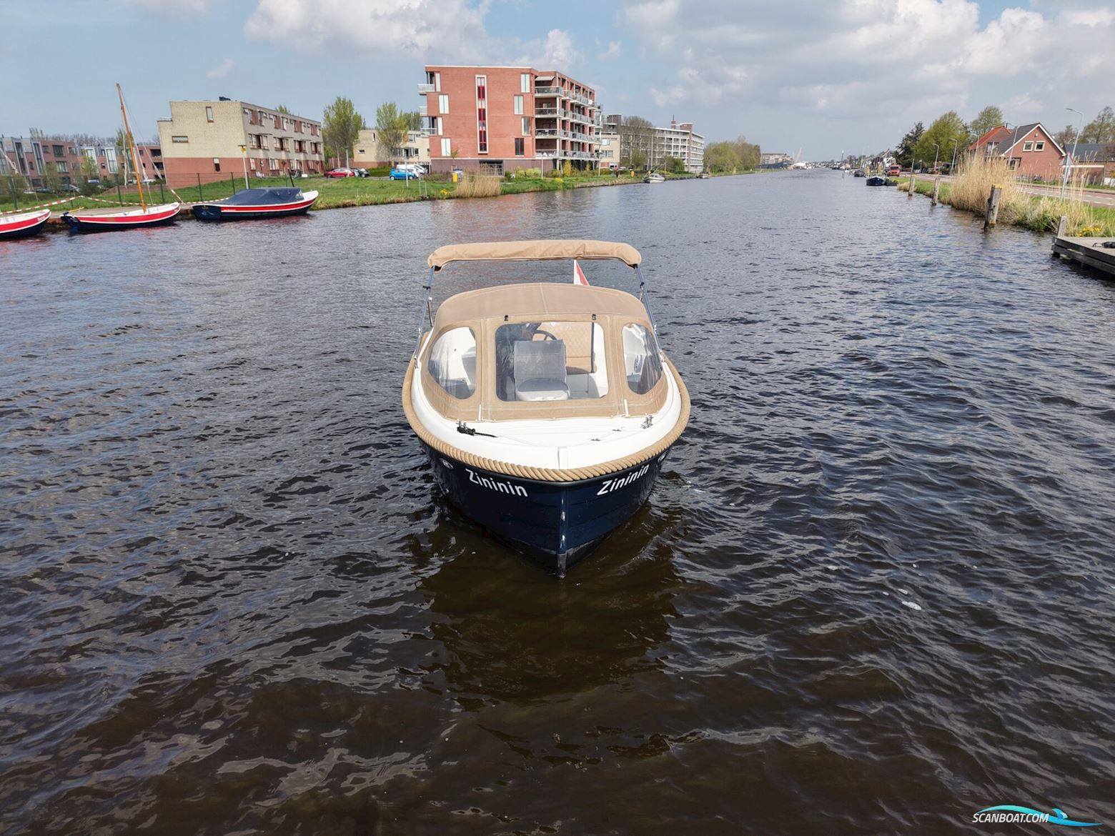 Oud Huijzer 616 Tender