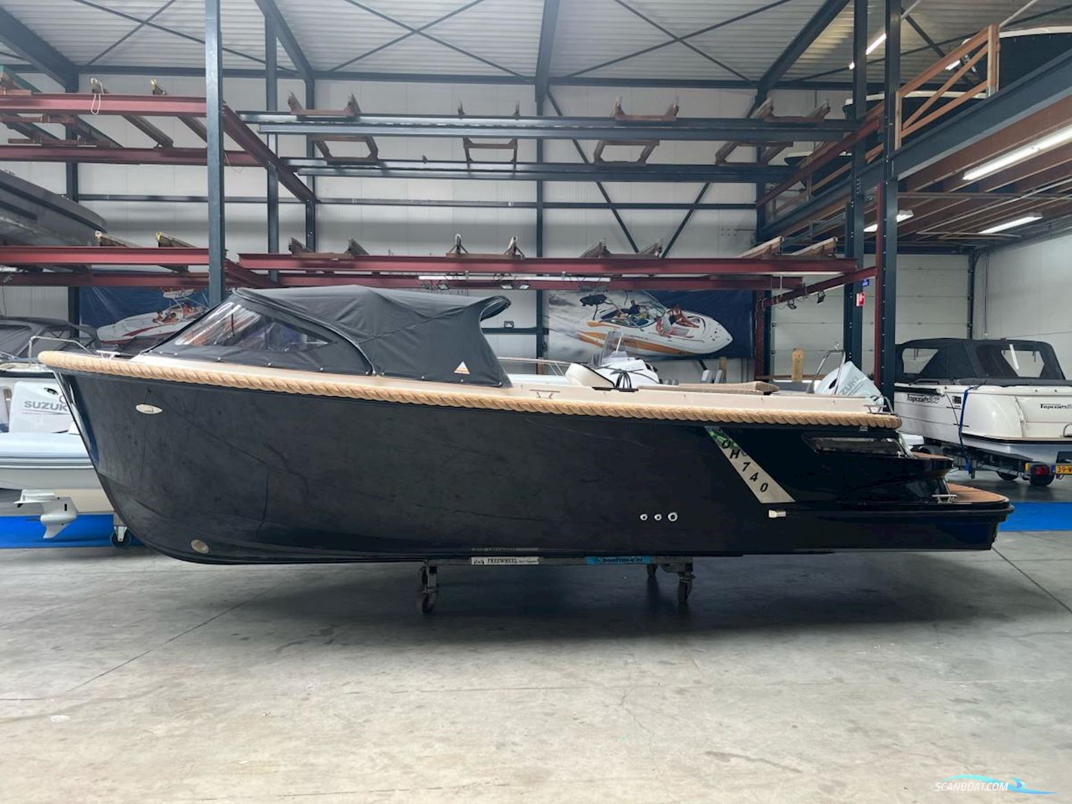 Oud Huijzer 740 Tender