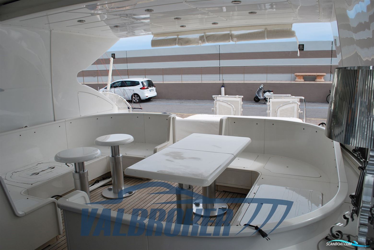 Overmarine Mangusta 72