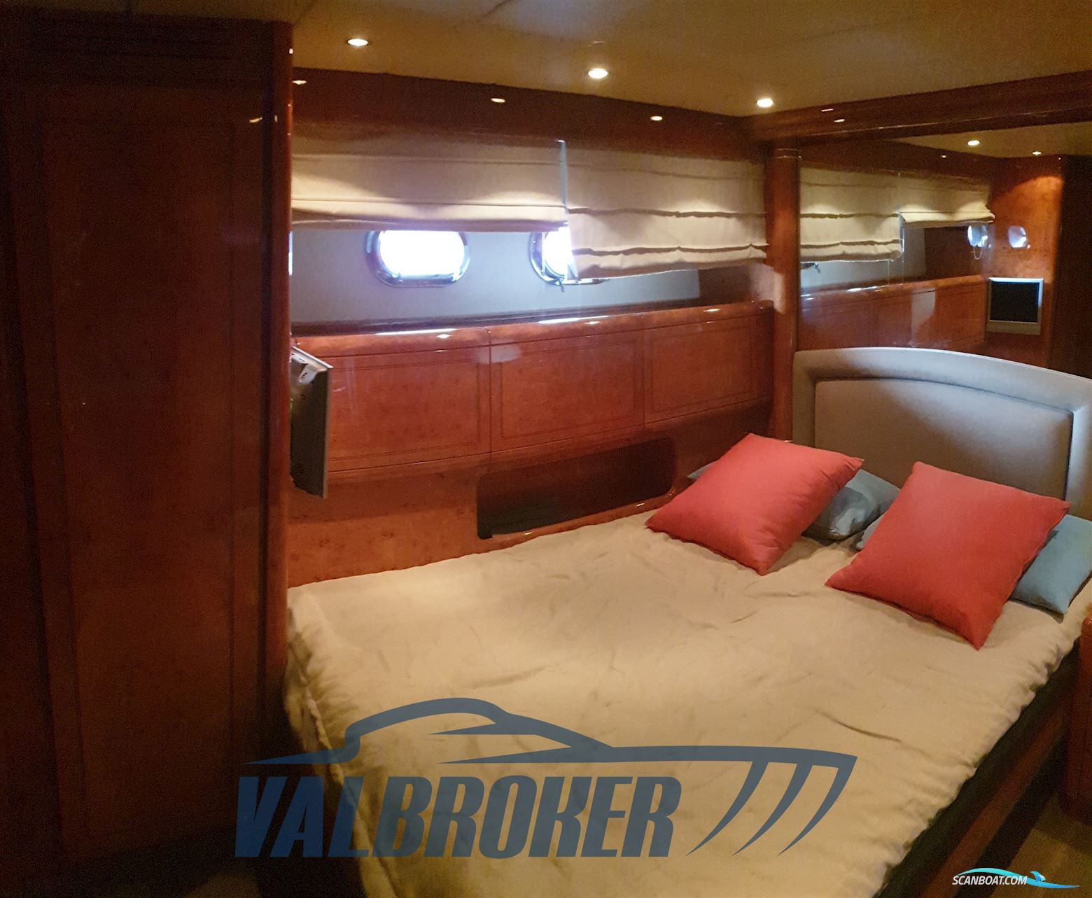 Overmarine Mangusta 72