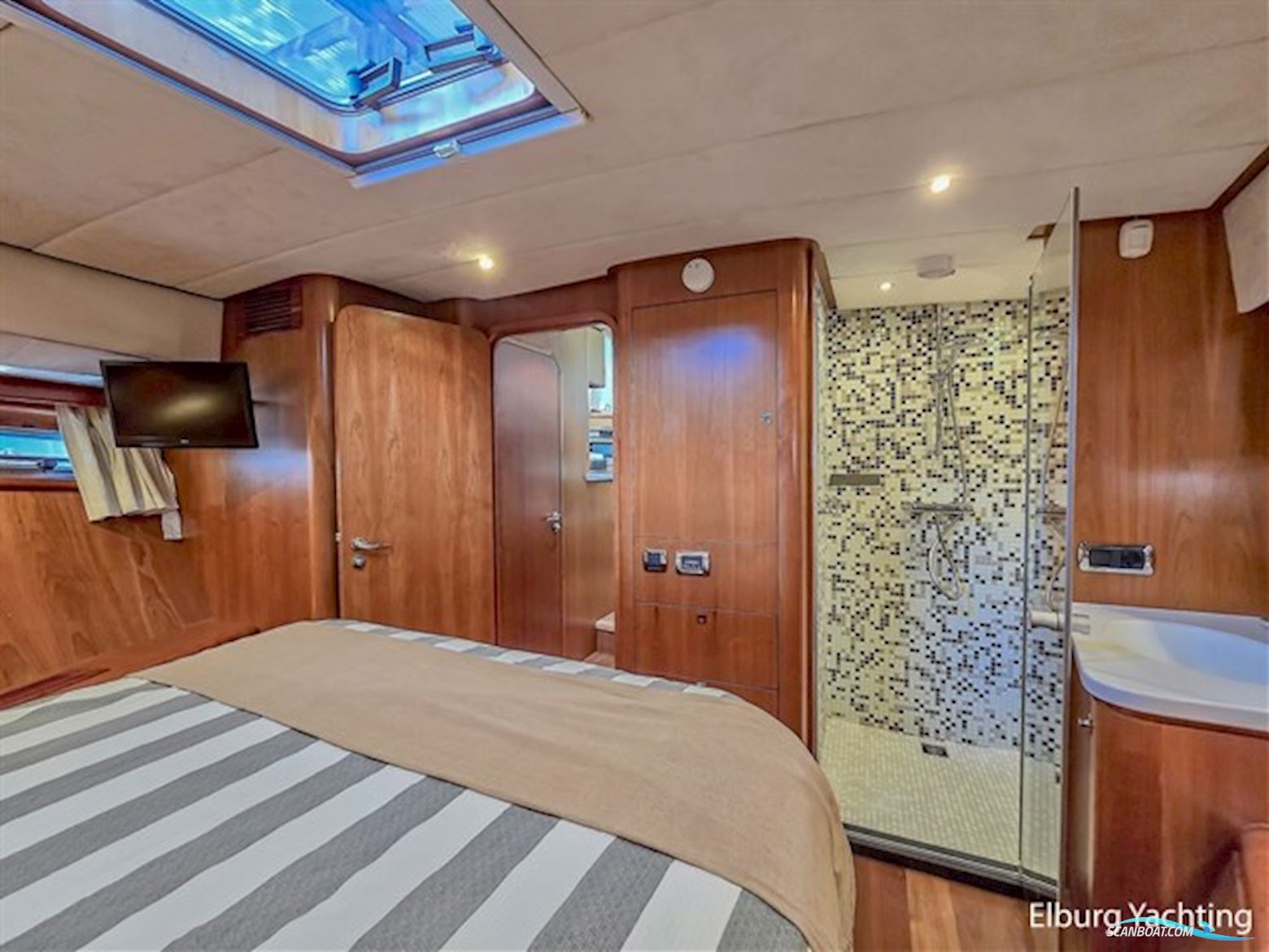 Pacific  Allure 180 - Wheelhouse 