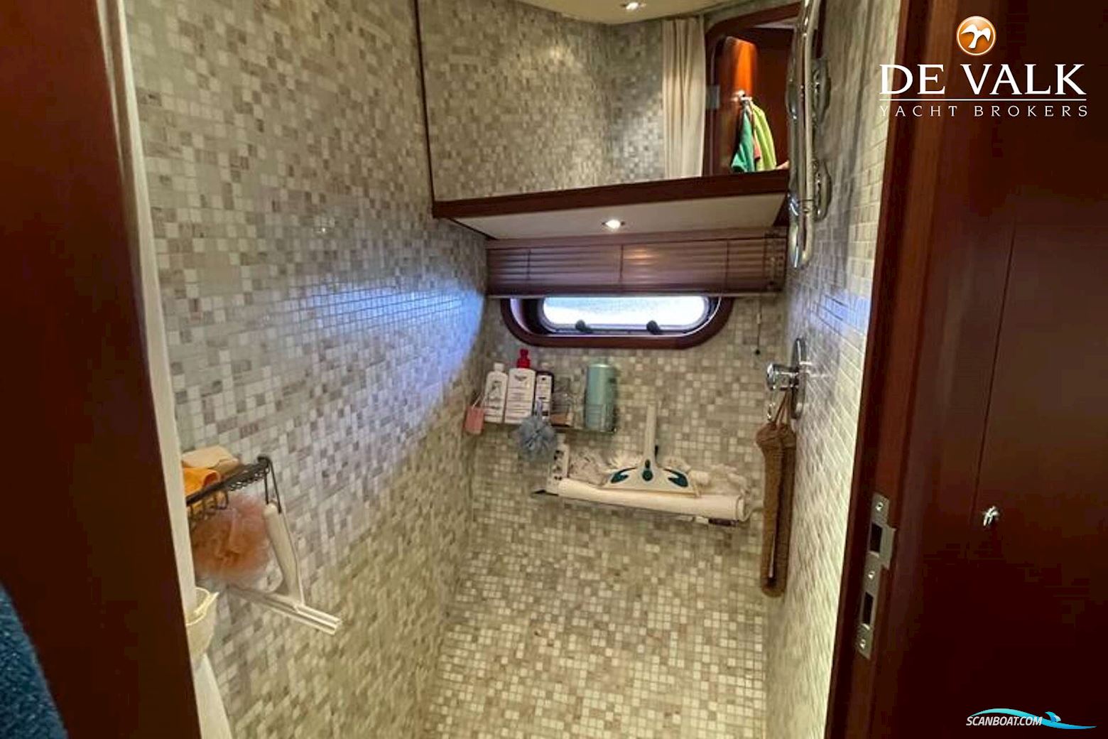 Pacific  Prestige 170