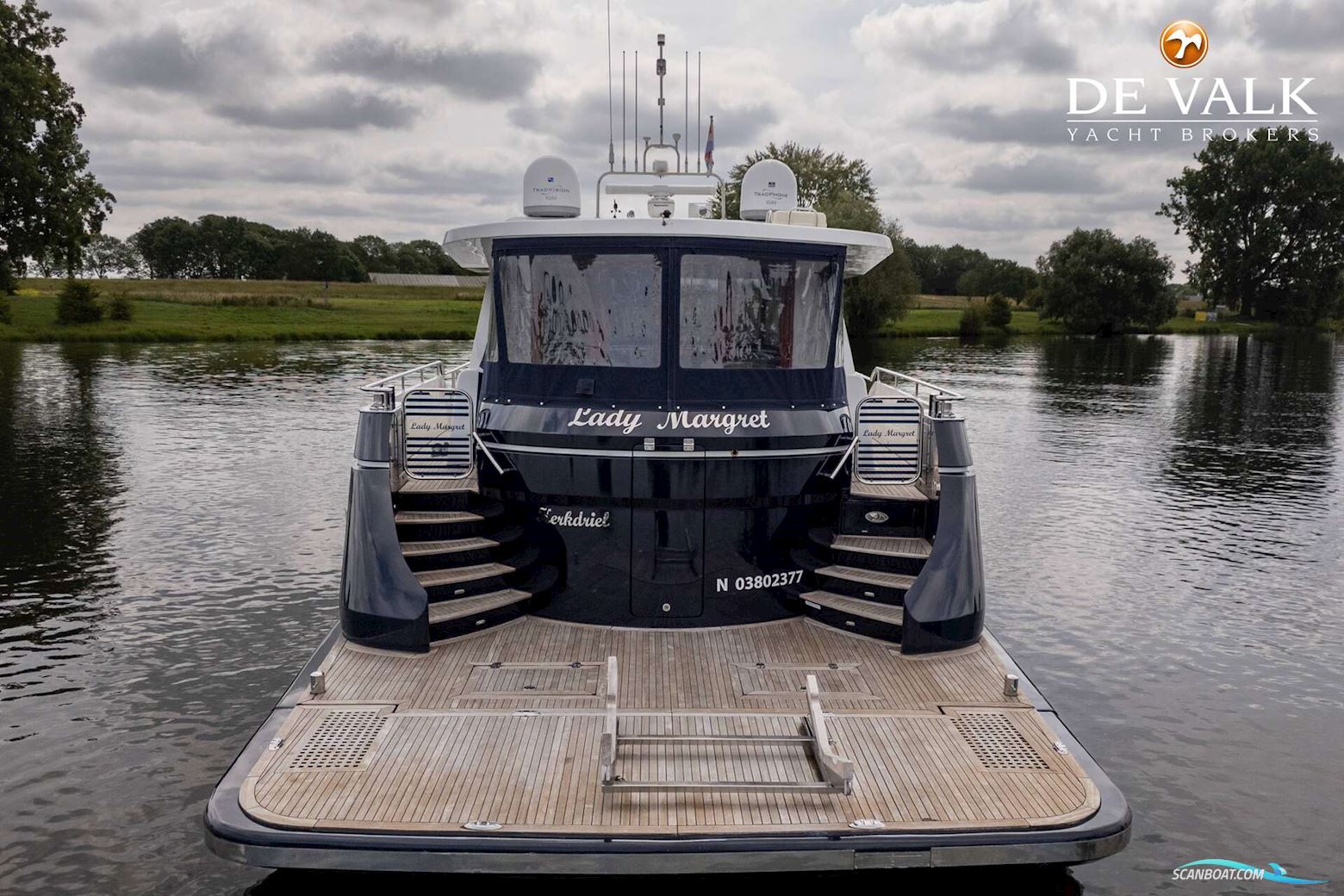 Pacific  Prestige 2300