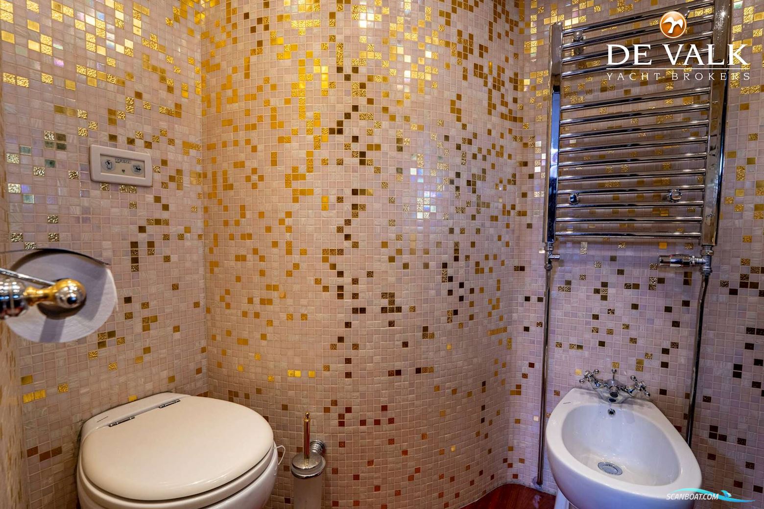 Pacific  Prestige 2300