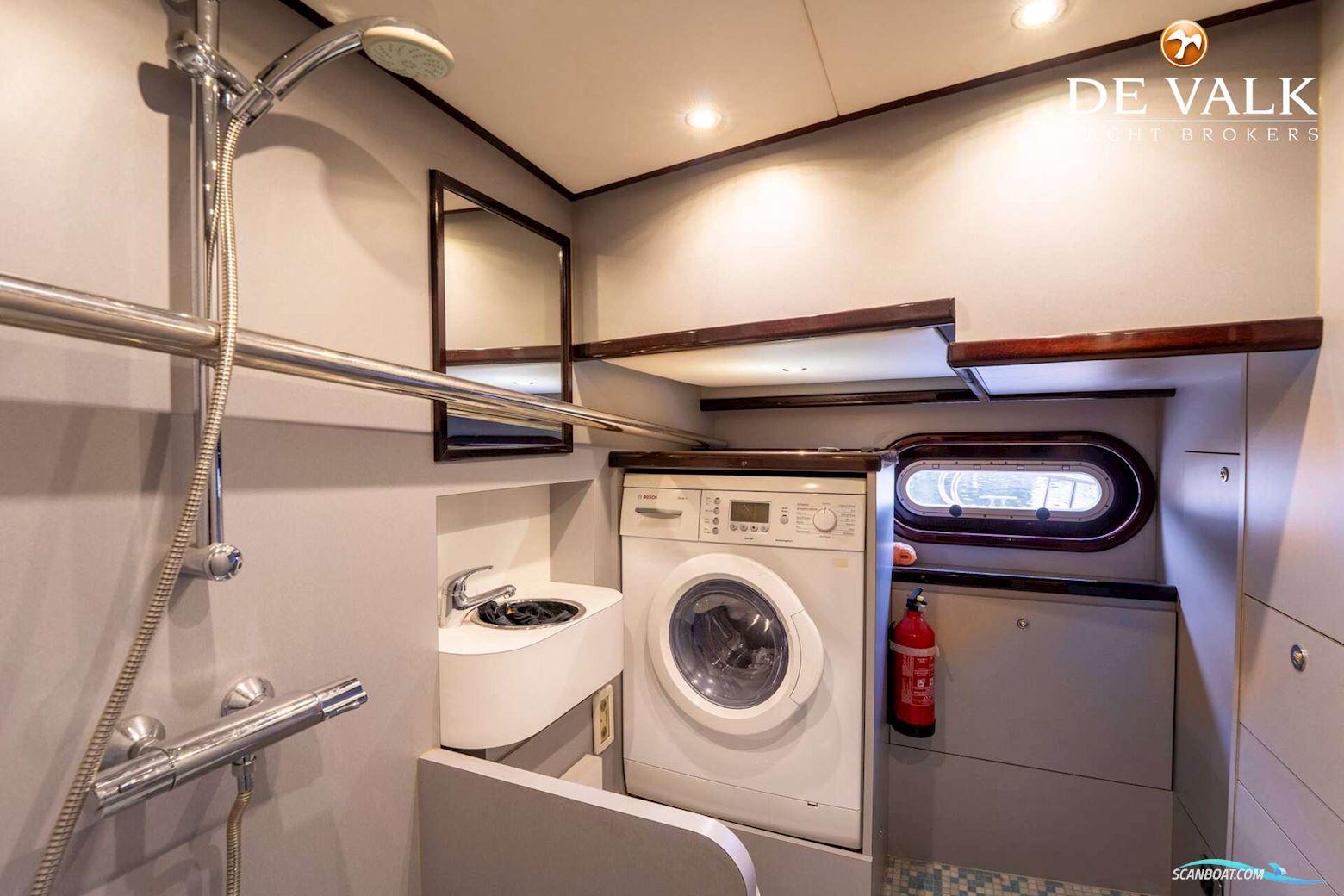 Pacific  Prestige 2300