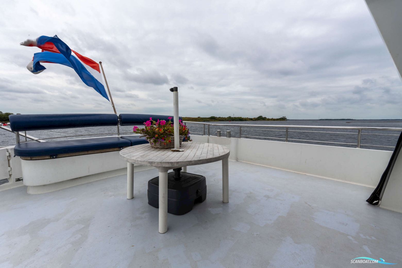 Pacific Allure 180 Cabrio