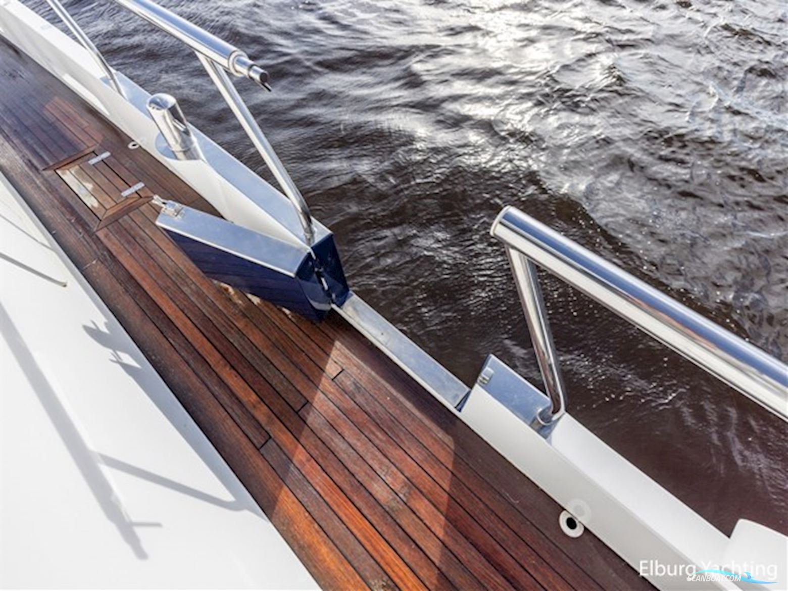 Pacific Prestige S200 - Stabilizers