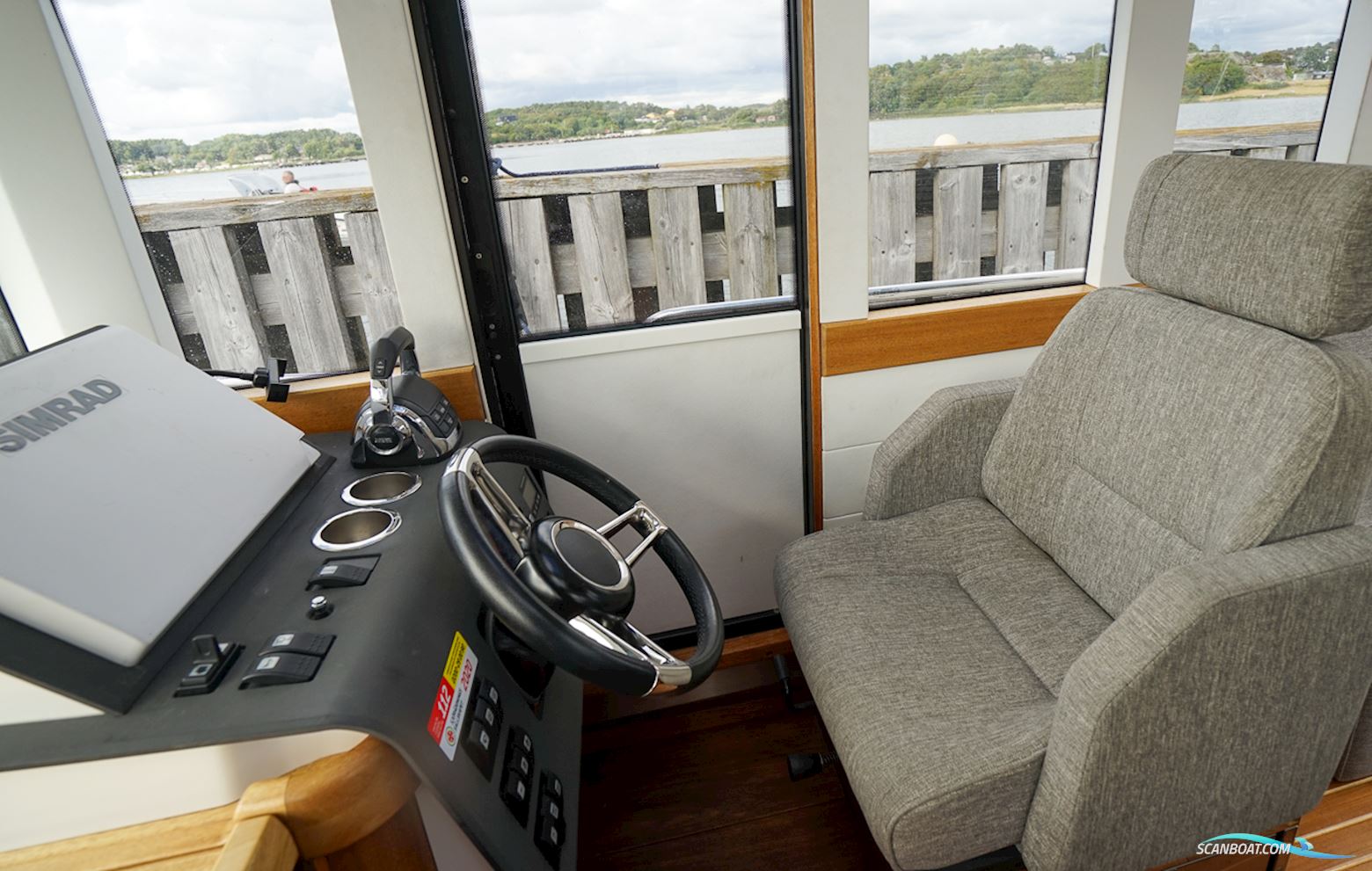 Paragon 25 Cabin