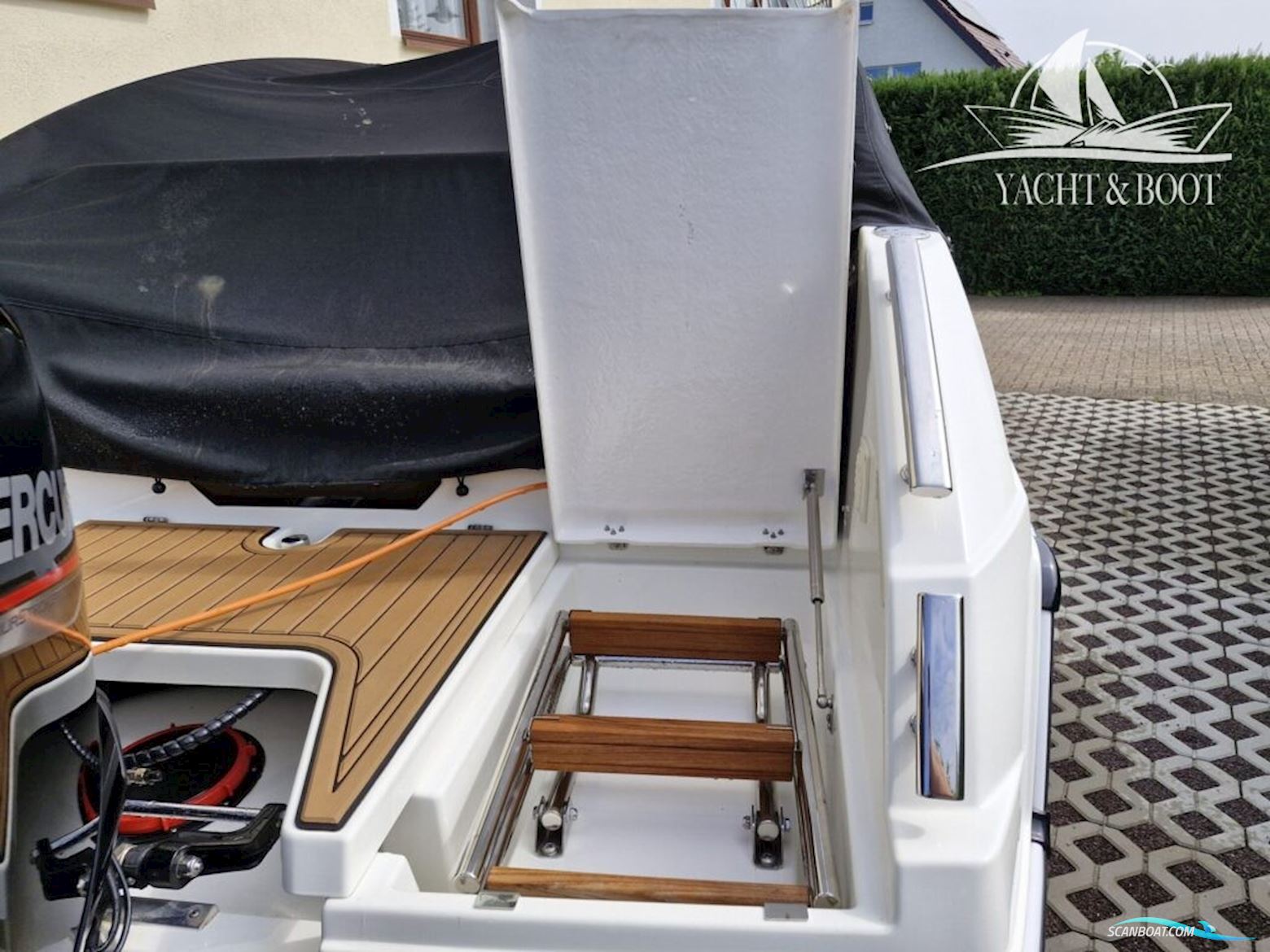 Parker Marine 630 DC