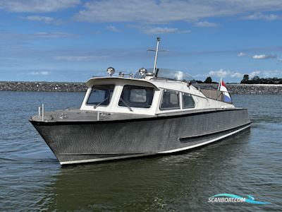 Patrouille Vaartuig 1100 Met Ruim Zonnedek! Motorboot 1959, mit Steyrn motor, Niederlande