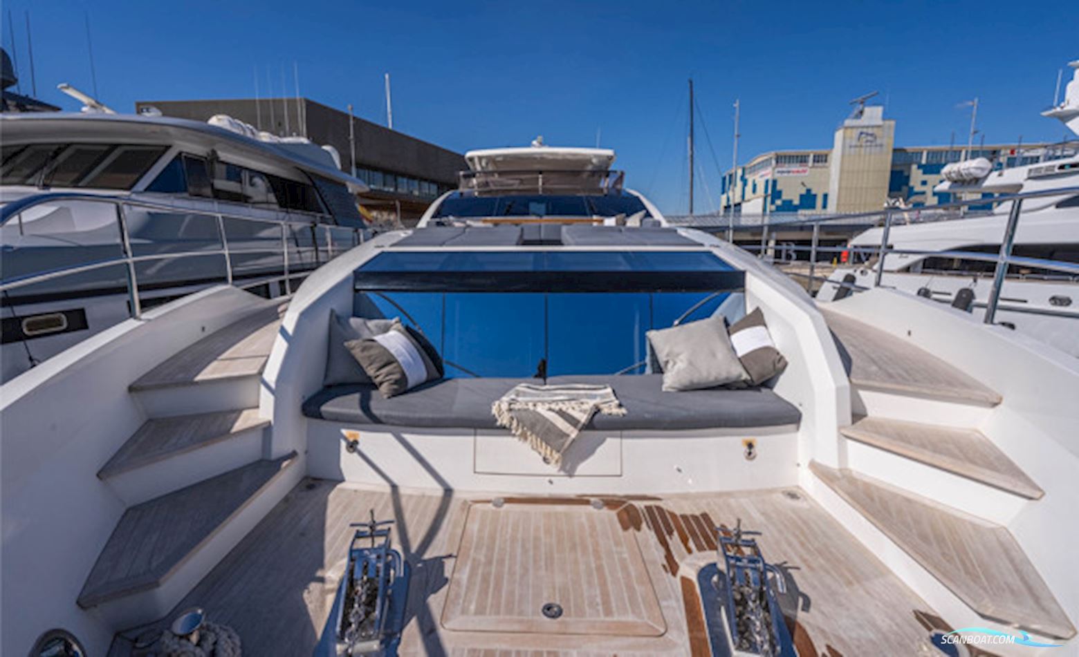 Pearl Yachts 95