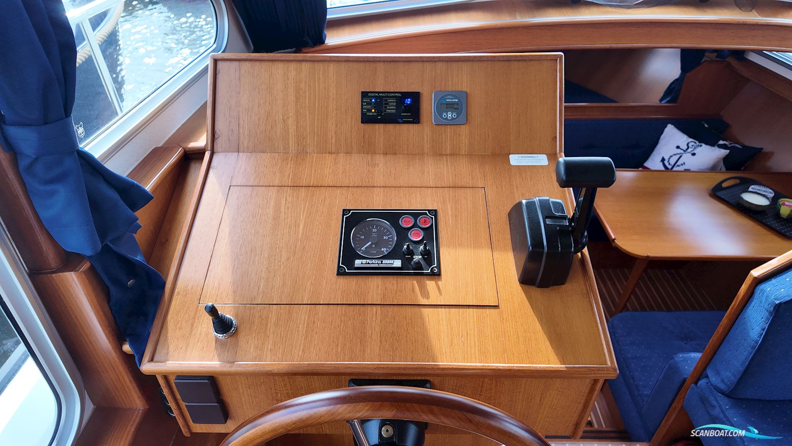 Pedro 35 Skiron