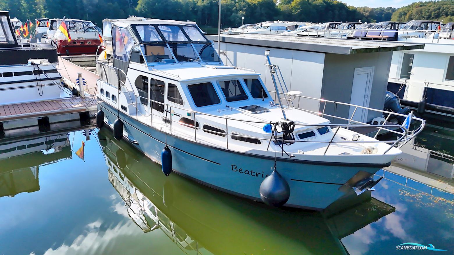 Pedro Skiron 35 AK Cabrio Motorboot 2002, mit Perkins Sabre motor, Deutschland