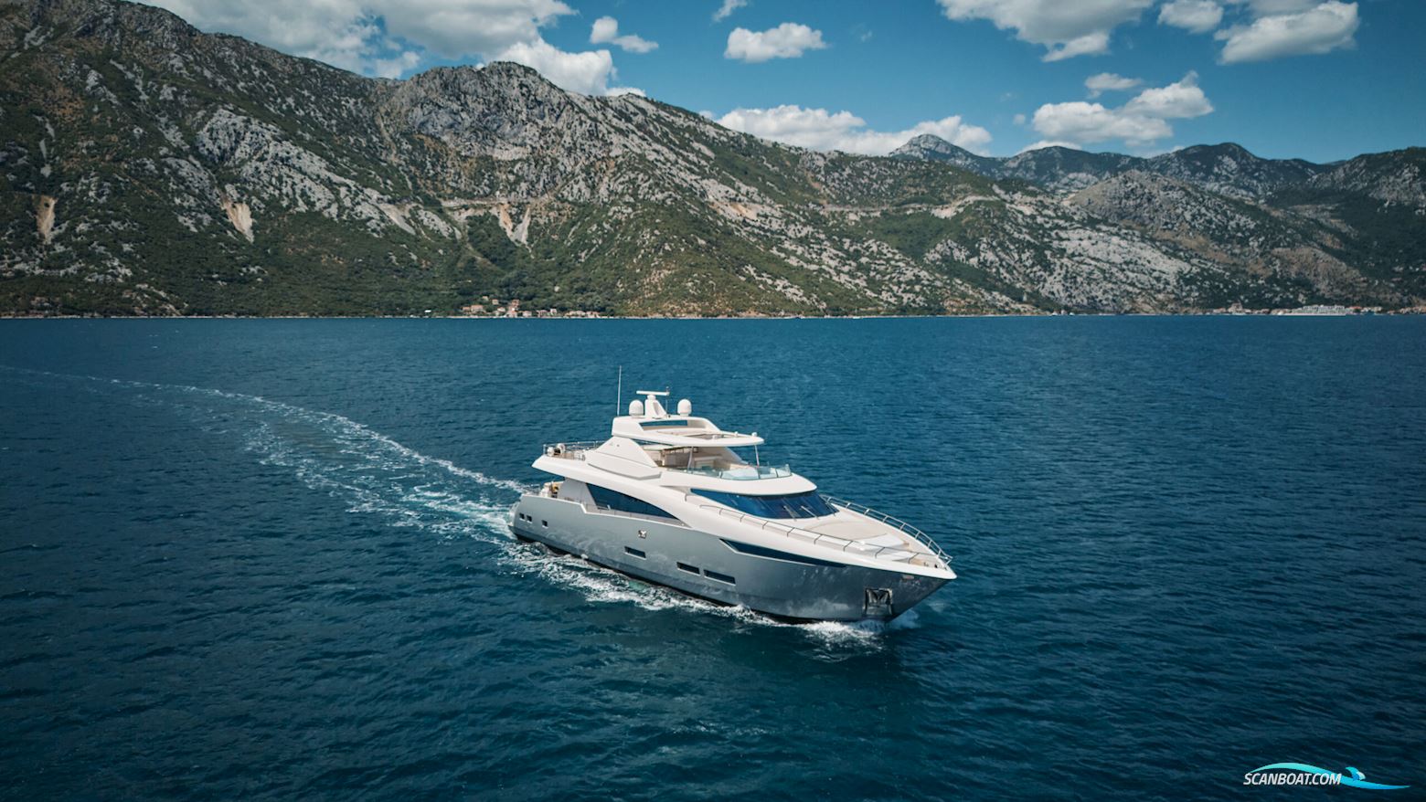 Peer Gynt Big Rubber Duck