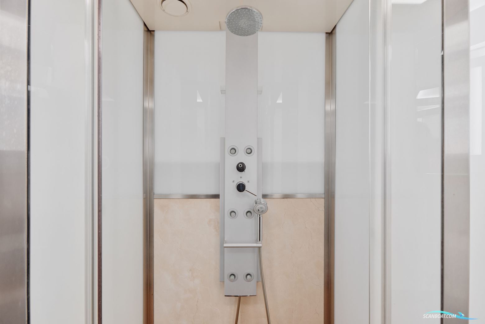 Peer Gynt Big Rubber Duck