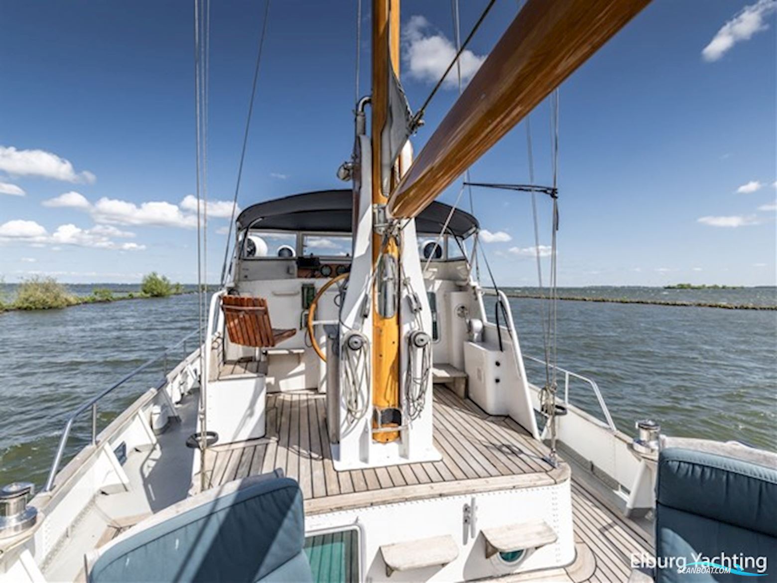 Pegasus II 16.71 - Vluchtschip