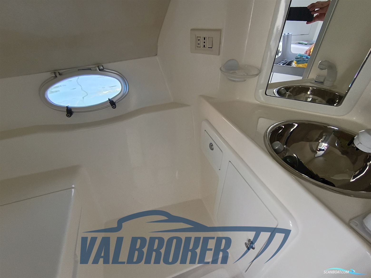 Performance Marine 807 Performance
