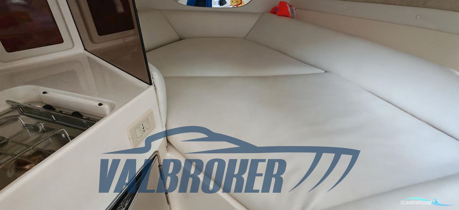 Performance Marine 907 Performance