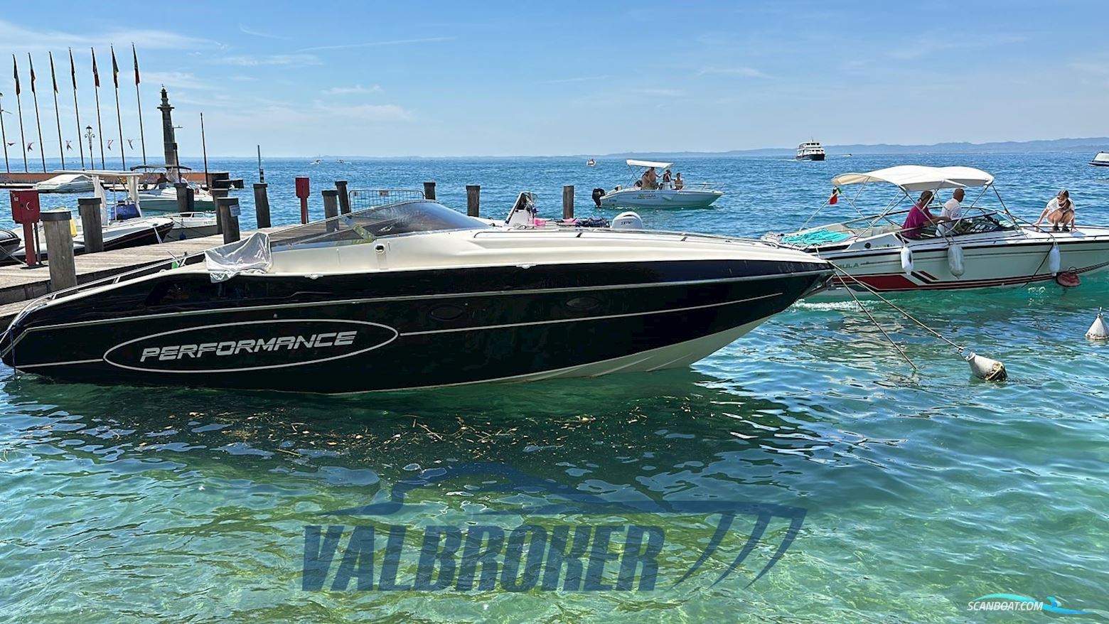 Performance Marine 907 Performance Motorboot 2002, mit Mercury Mercruiser 7.4 motor, Italien