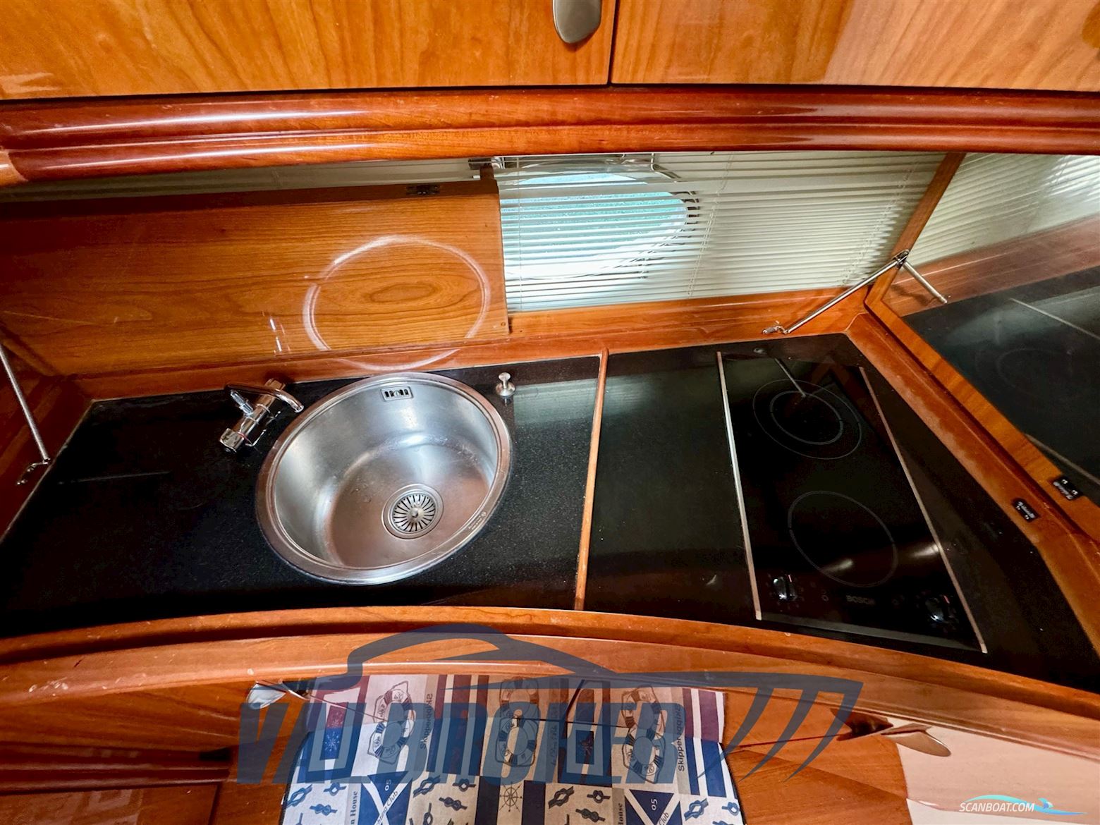 Pershing 45