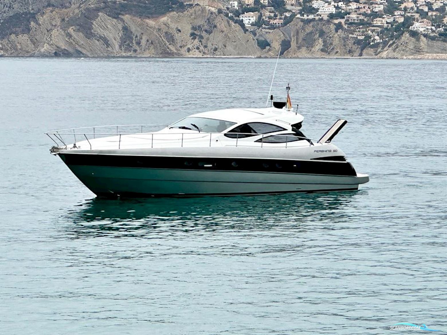 Pershing 50