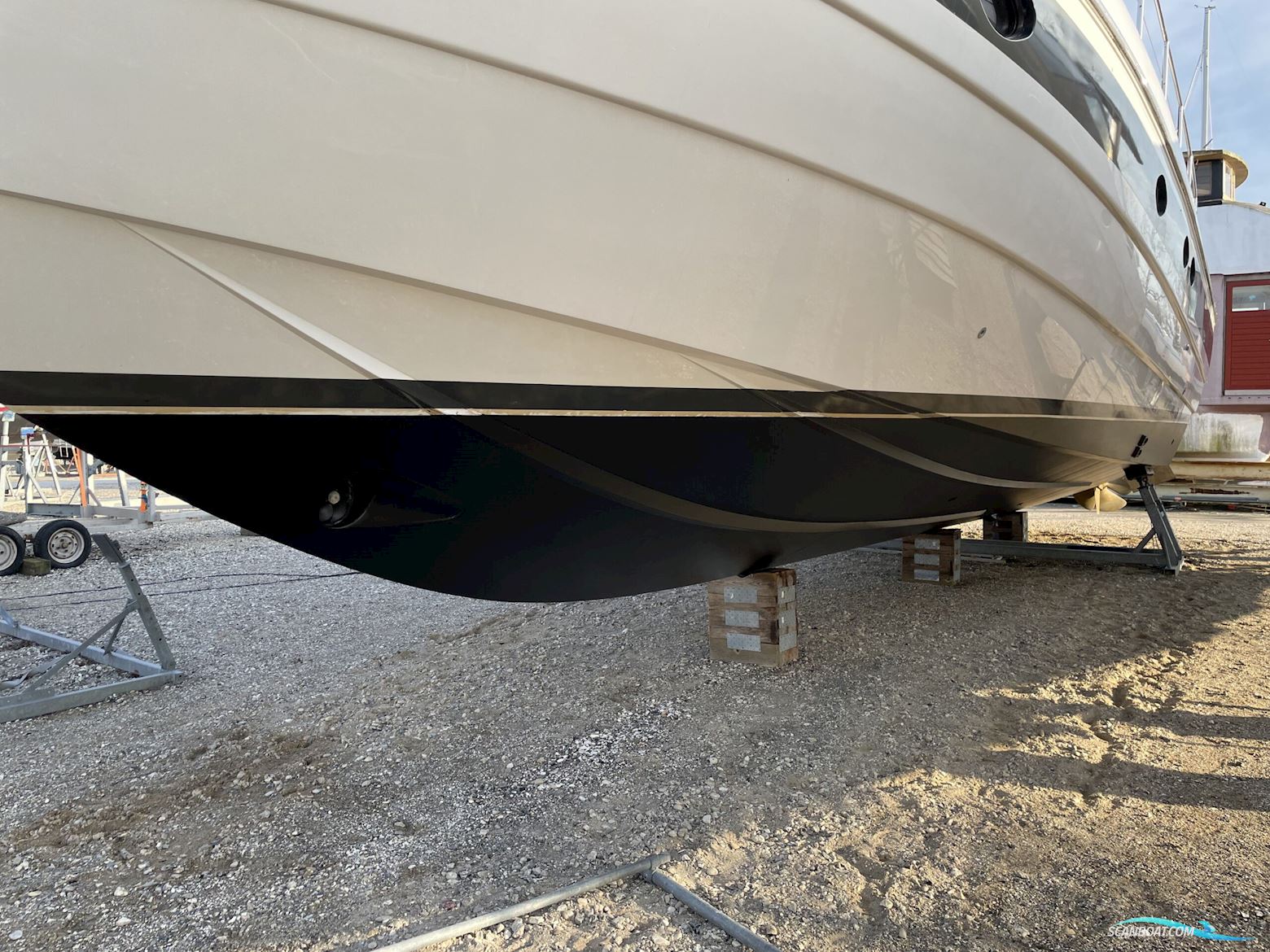 Pershing 52