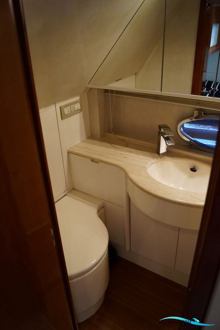 Pershing 54 - Unik Stand / Mint Conditon