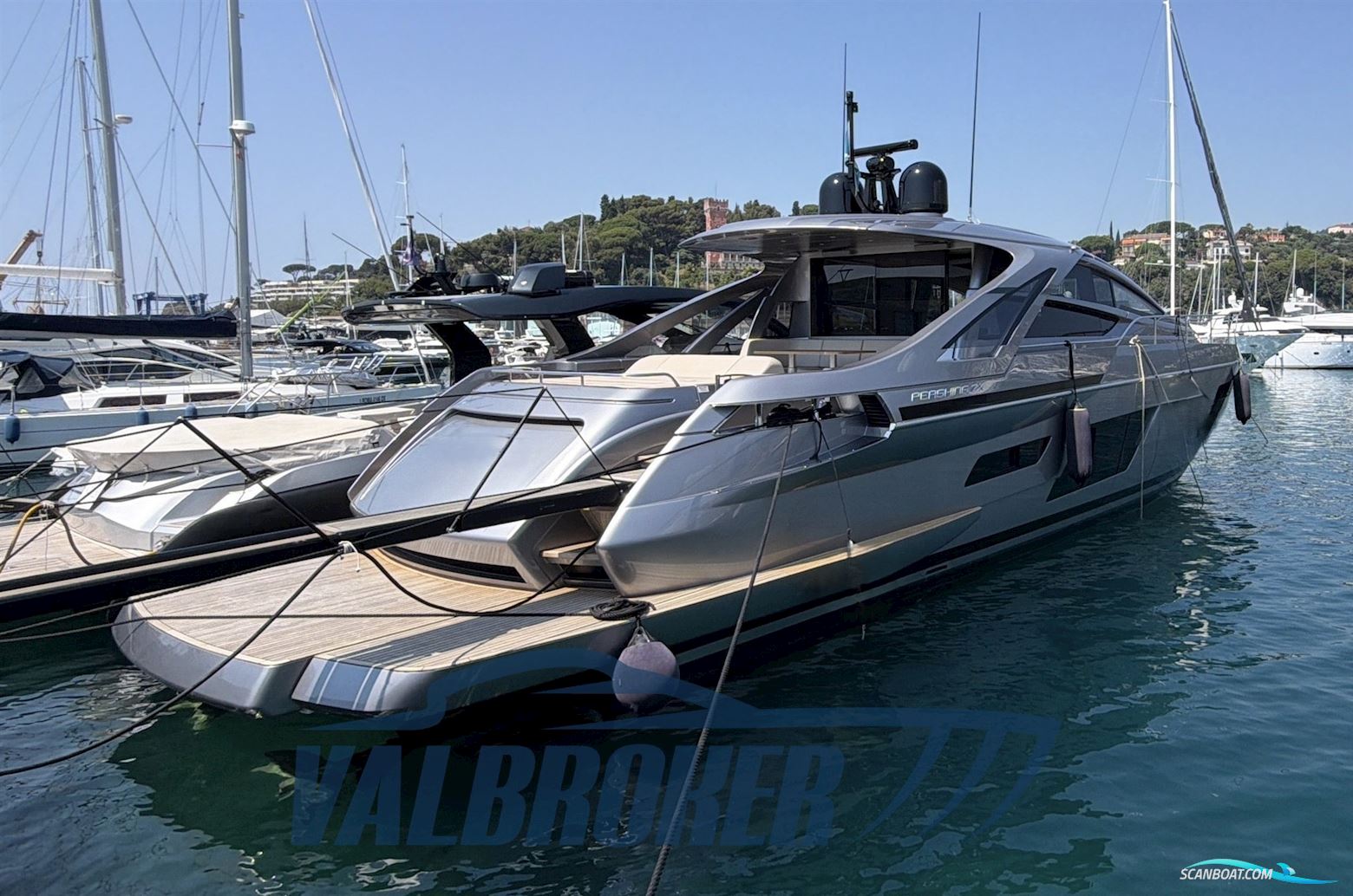 Pershing 7X