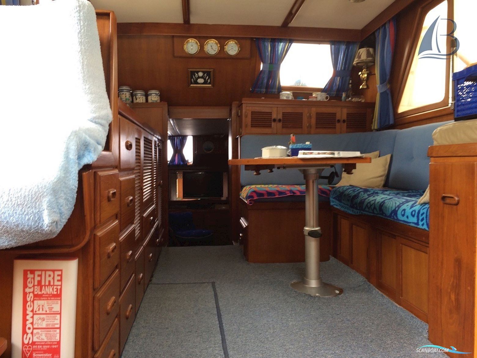 Phuket Trawler 35